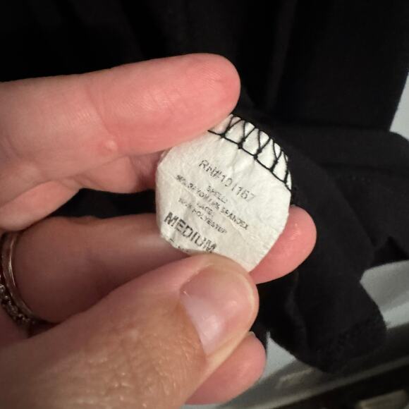 Pebble and Stone Black Flutter Sleeve Top w/ Floral Embroidery Size Medium - Picture 5 of 7